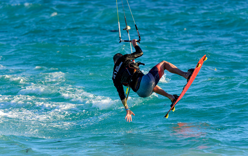 Kitsurf: aventura e diversão
